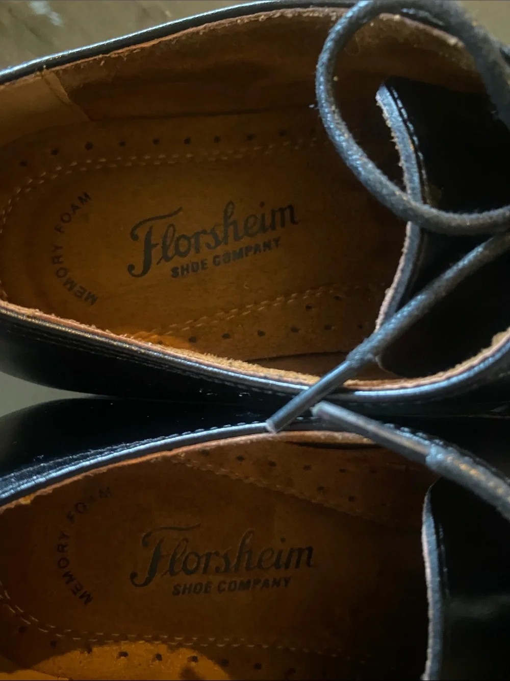 Florsheim Black Leather Cap-Toe Derby Oxfords